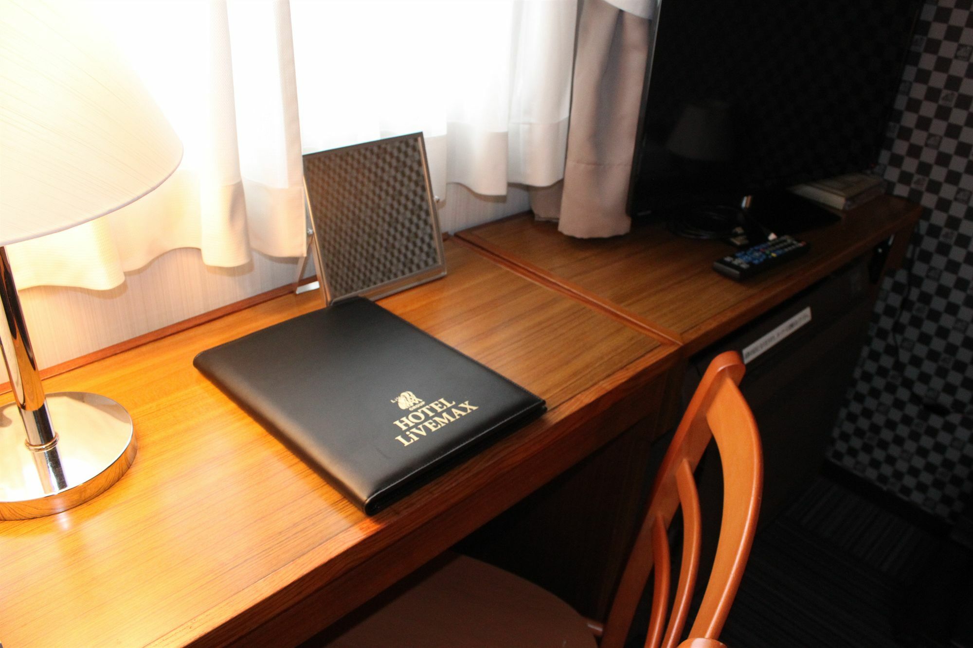 Hotel Livemax Budget Tokyo Hamura Ekimae Экстерьер фото